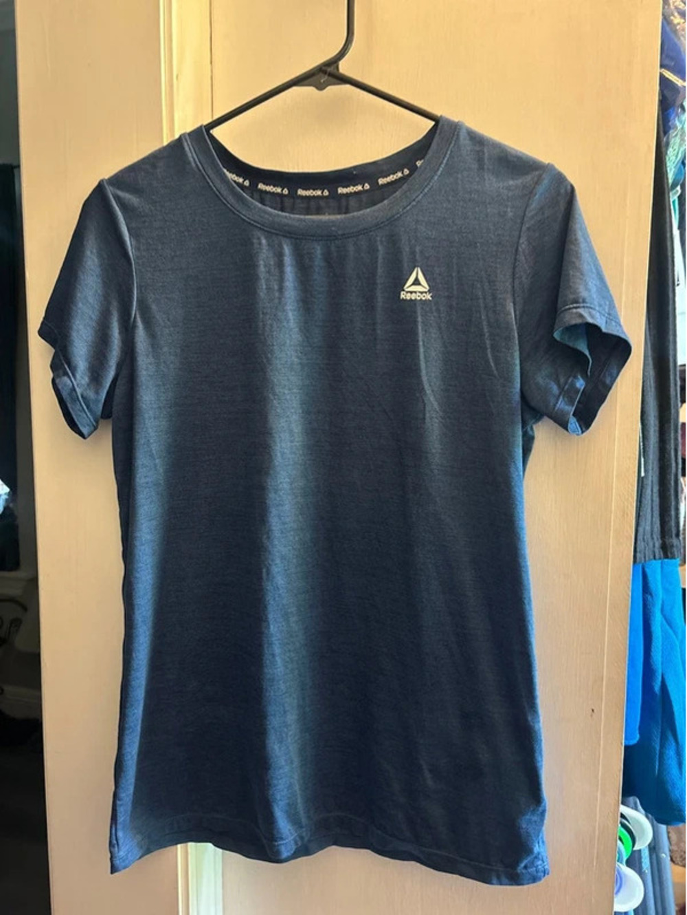 Reebok athletic navy blue shirt size small